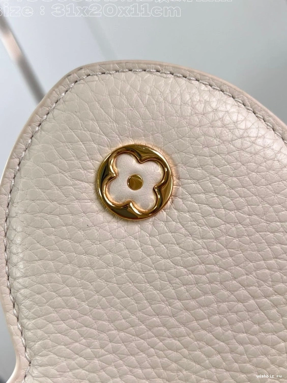 WIS LOUIS BB-31.5*20*11CM CAPUCINES VUITTON 0921